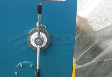 刀口間隙調(diào)整.jpg 刀口間隙調(diào)整.jpg